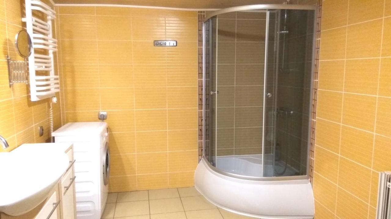 Stilo Dom - Ul Nowowiejska Wroclaw Ngoại thất bức ảnh